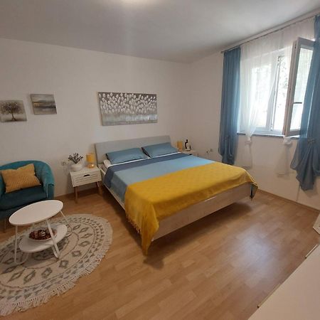Apartmani Anica Risika Ngoại thất bức ảnh