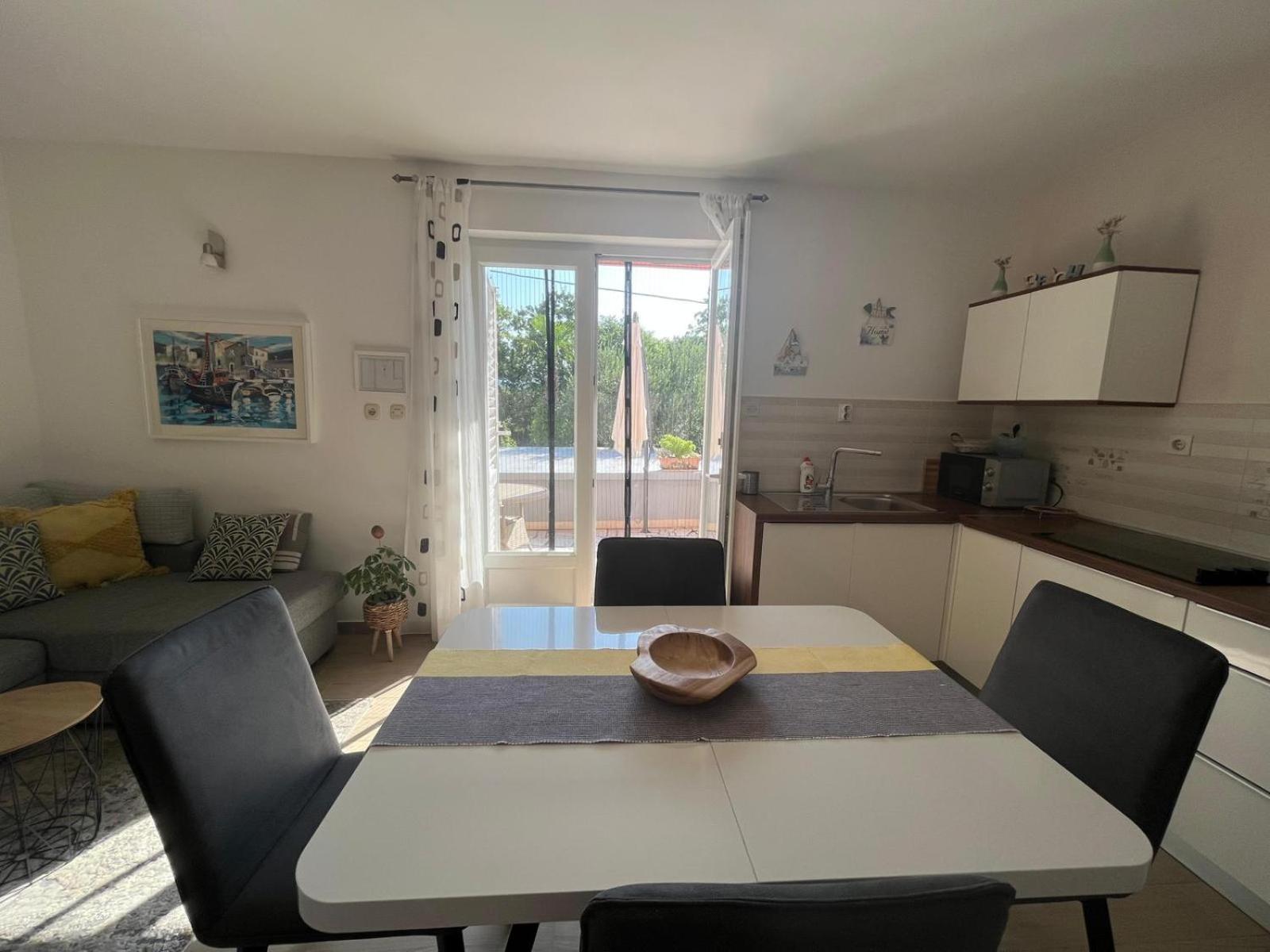 Apartmani Anica Risika Ngoại thất bức ảnh